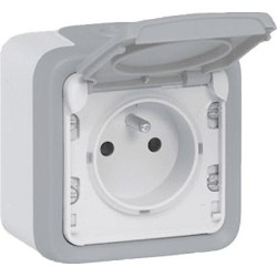 Prise plexo marque 2P+T Legrand